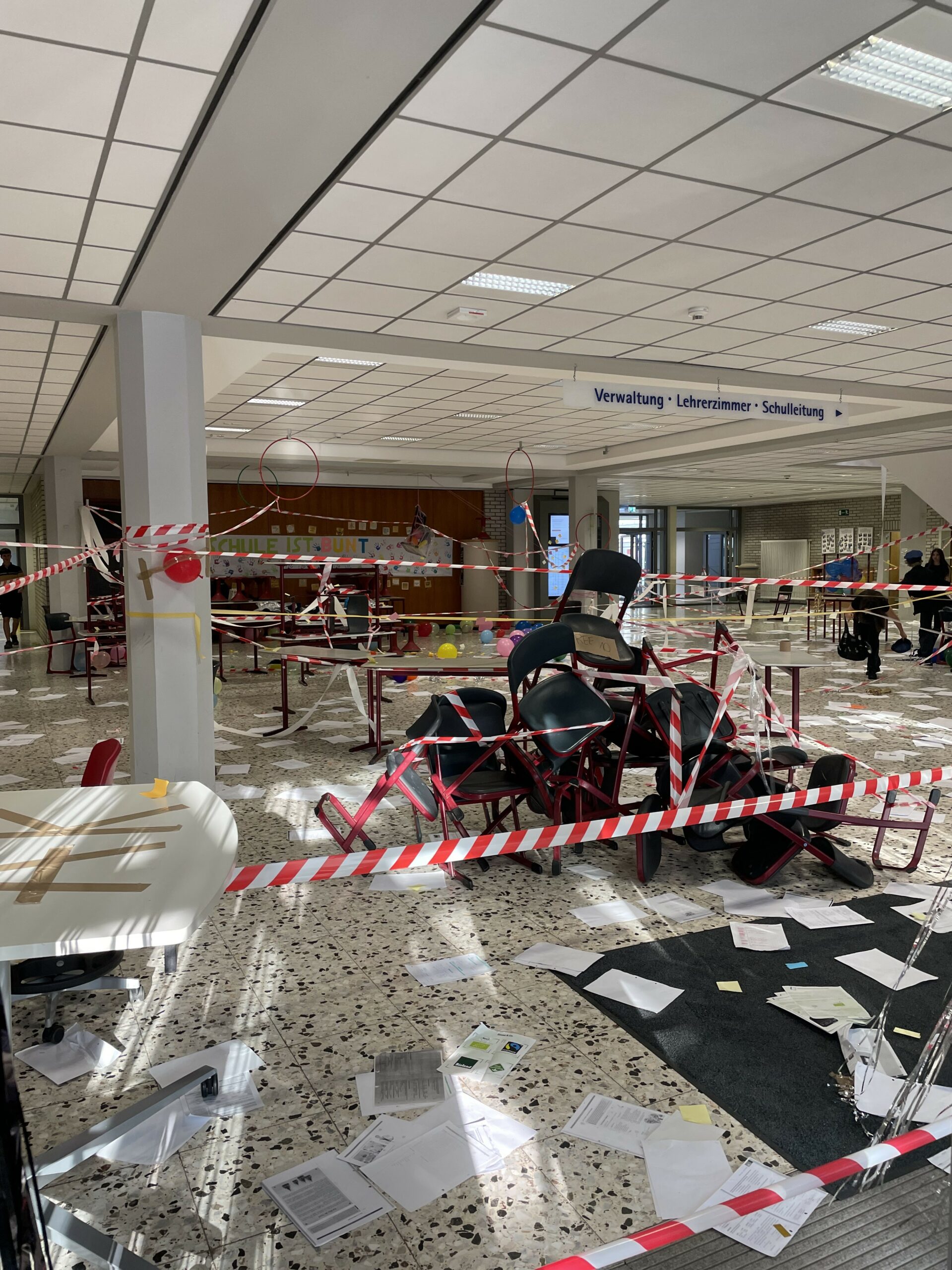 Blaulicht_Abschied2-scaled Blaulicht_Abschied2-scaled